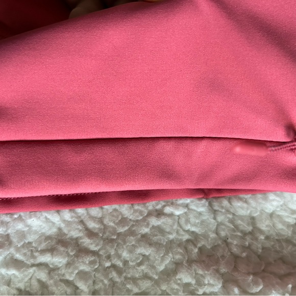 Lululemon salmon pink Leggings - Picture 14 of 14